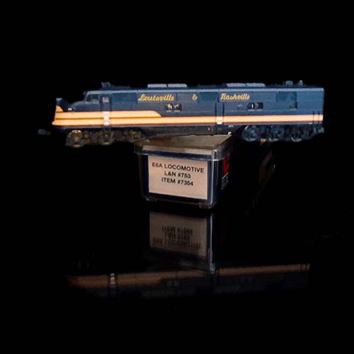 life-like-model-train-n-scale-e6a-locomotive-ln-louisville-nashville-753-7354